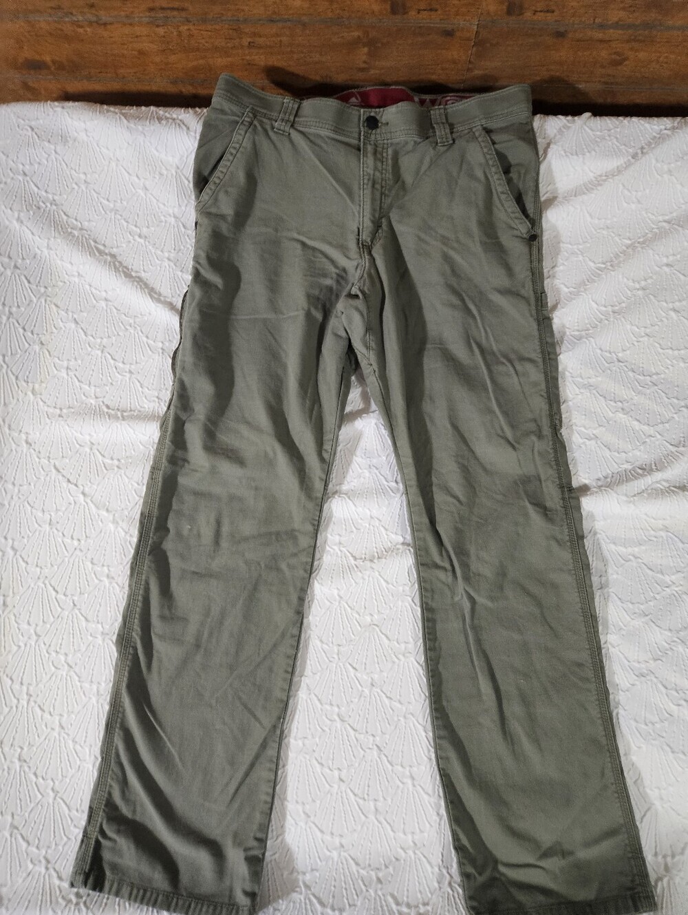 Wrangler's Men's Olive Green Casual Cargo Pants Size 34X30